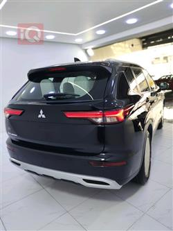 میتسوبیشی ئاوتلاندەر